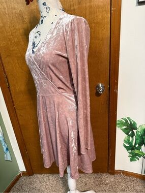 open lace back dress Aniston Convertible Bow Mini Dress SMS 6 / Pink/Ombre main image 1